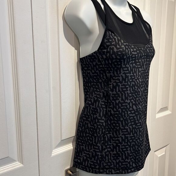 LULULEMON Black/Grey Running In The City Tank Top Size 6‎ - Picture 6 of 15